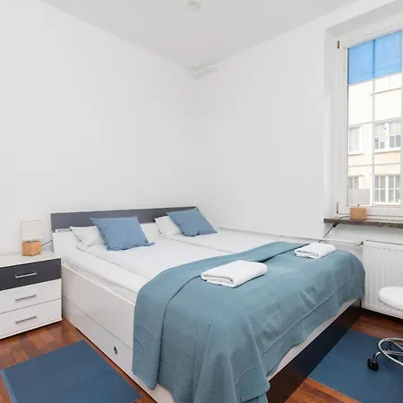 Weglarska Old Town By Renters 아파트 *